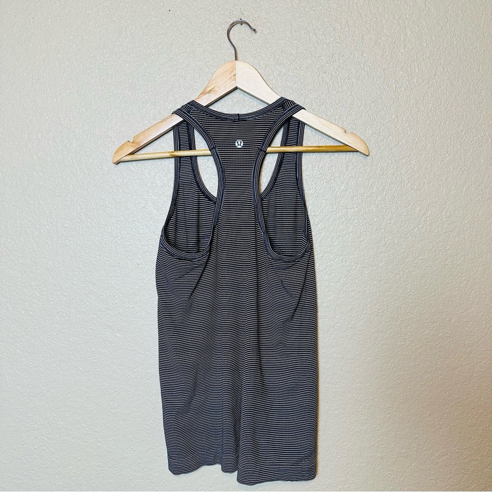 Lululemon Swiftly Tech Racerback Hyper Stripe Black Size 8 - Picture 7 of 10